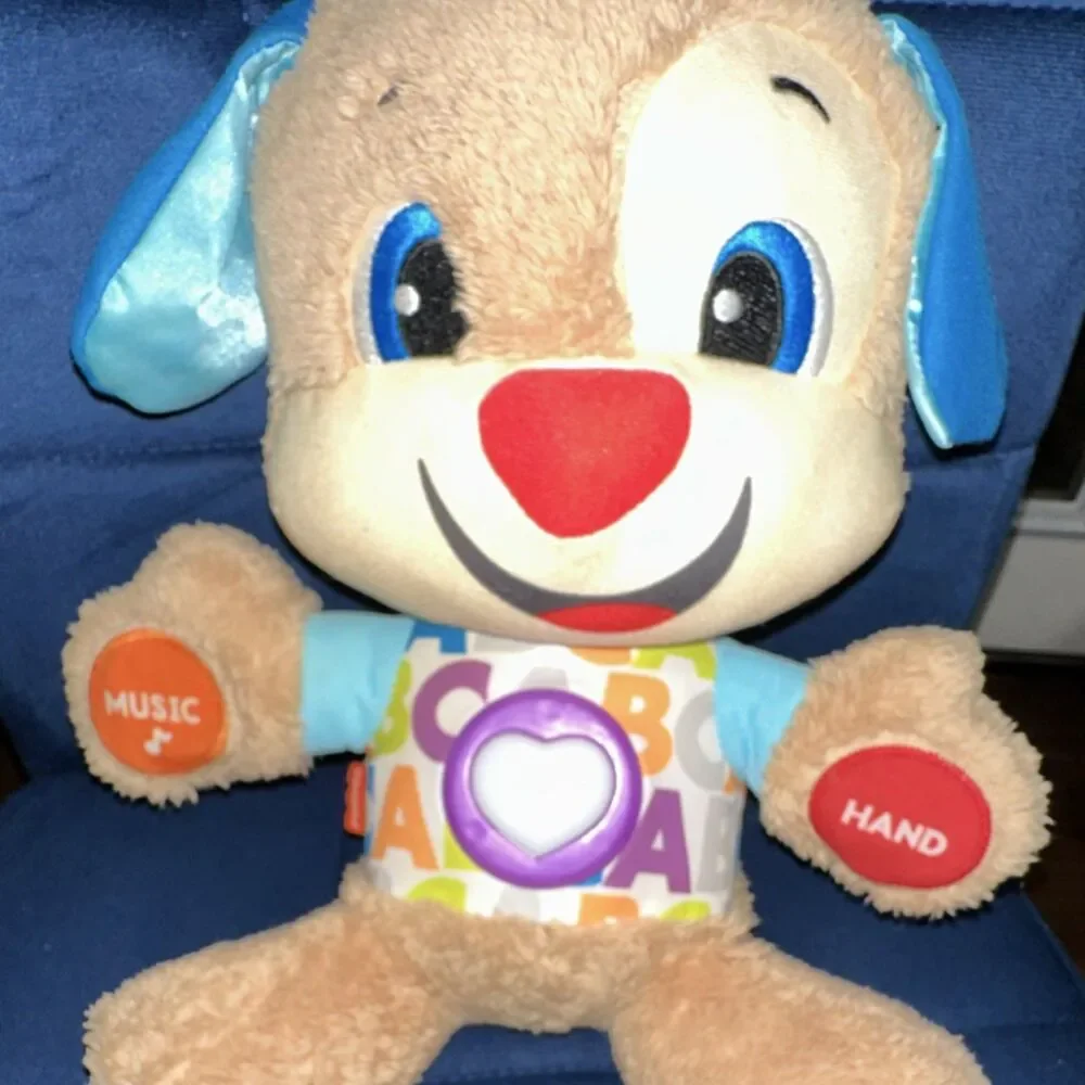 Fisher-Price Laugh & Learn Musical Plush Puppy Toy for 6-36 Months